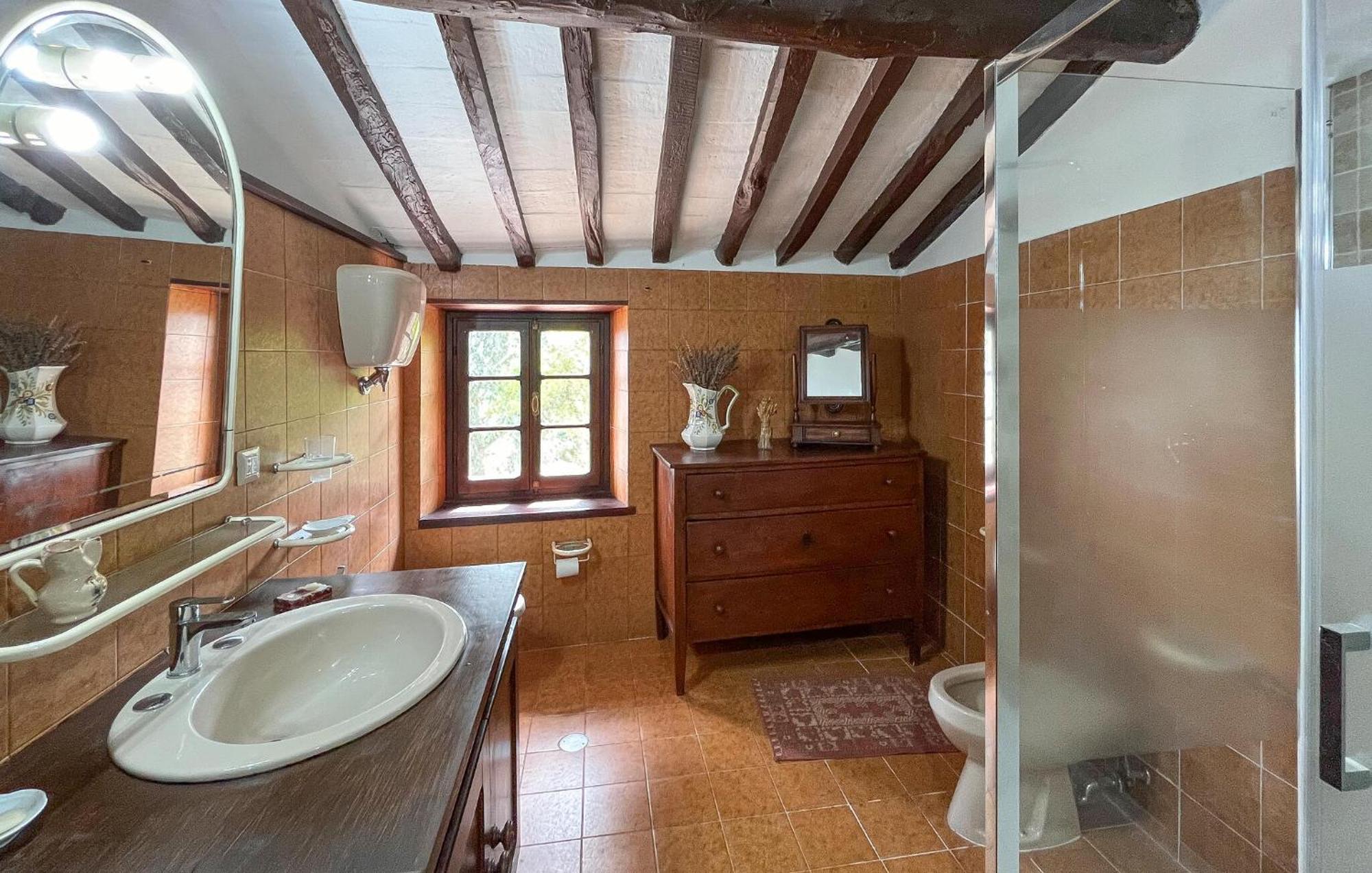 3 Bedroom Awesome Home In Loro Ciuffenna Exterior foto