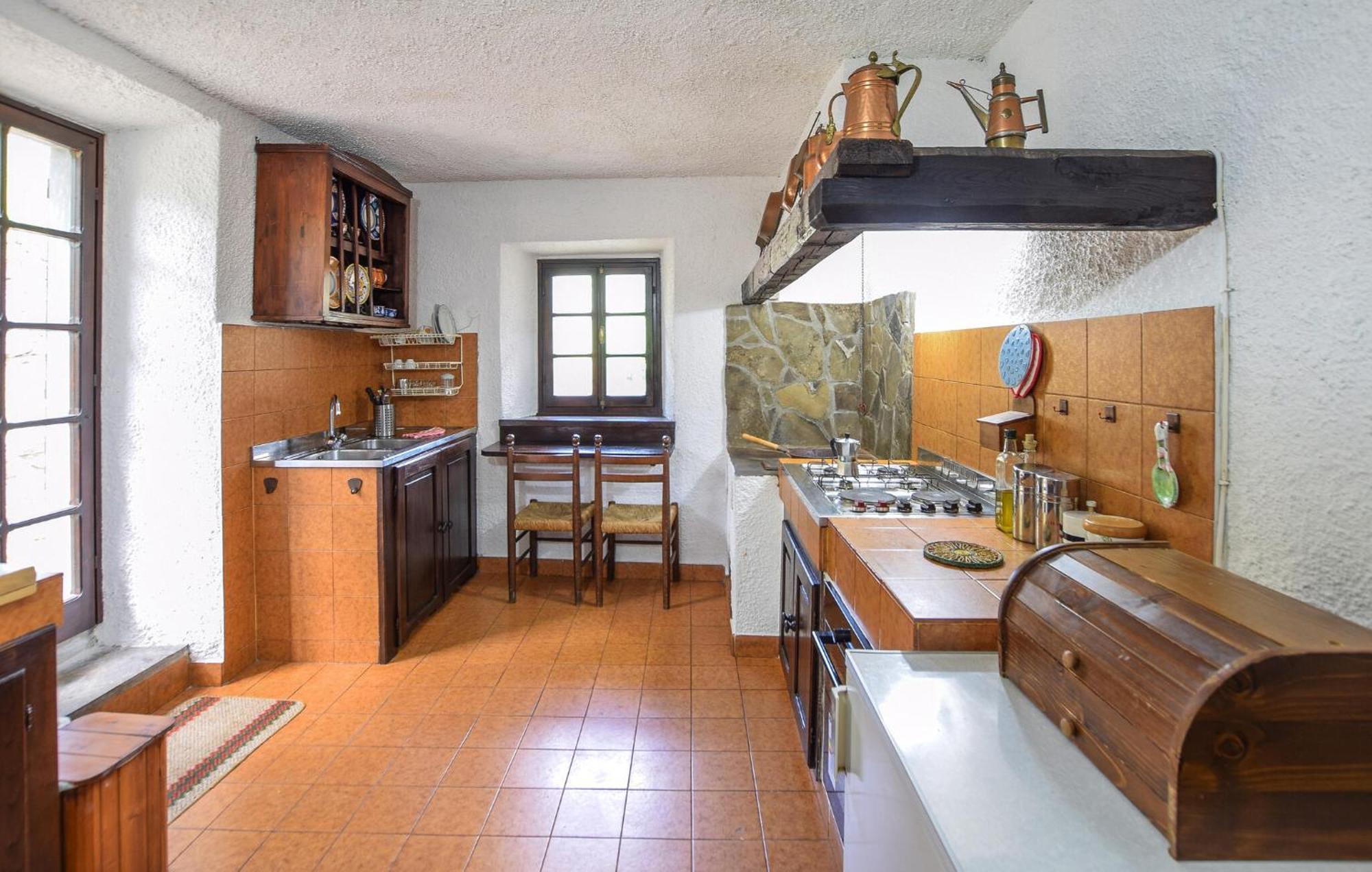 3 Bedroom Awesome Home In Loro Ciuffenna Exterior foto